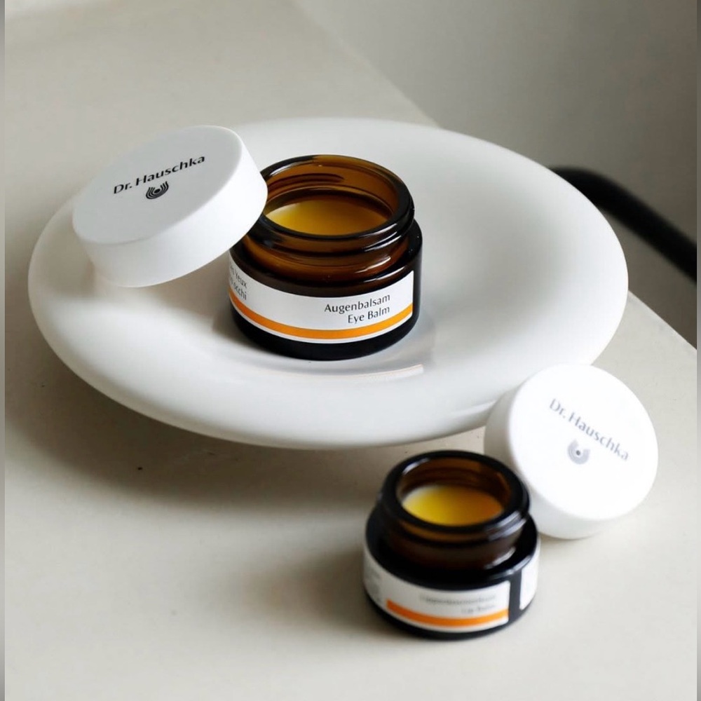 Dr. Hauschka Eye Balm - 0.34 oz. Exp 11/2006.
Soothes, hydrates and protects.
